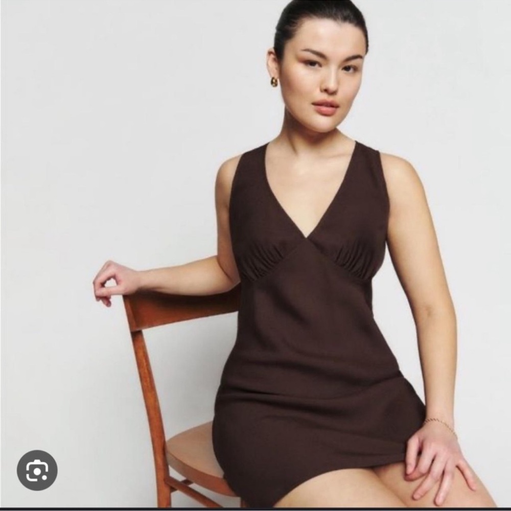 REFORMATION NTW SHORT CHOCOLATE BROWN DRESS; SIZE MEDIUM - Picture 3 of 5